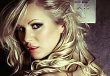 Gorgeous Cherri topless shoot in the lift