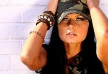 Toya in her cammo gear! toya showing off her sexy body at babestation