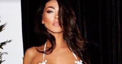 Yasmin Williams Live on Cam!