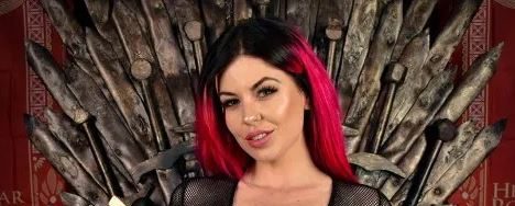 Draw your swords – The queens from House Babestation are coming!