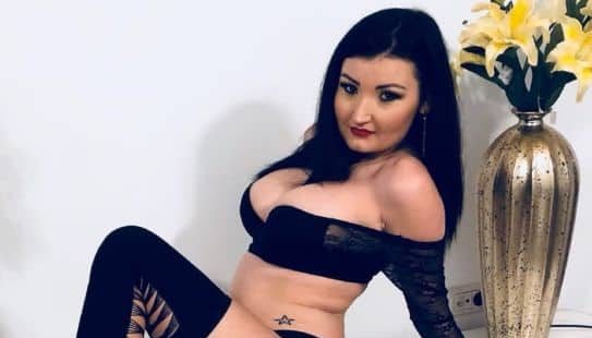 Cam Girl of the Week – Ariana Aria