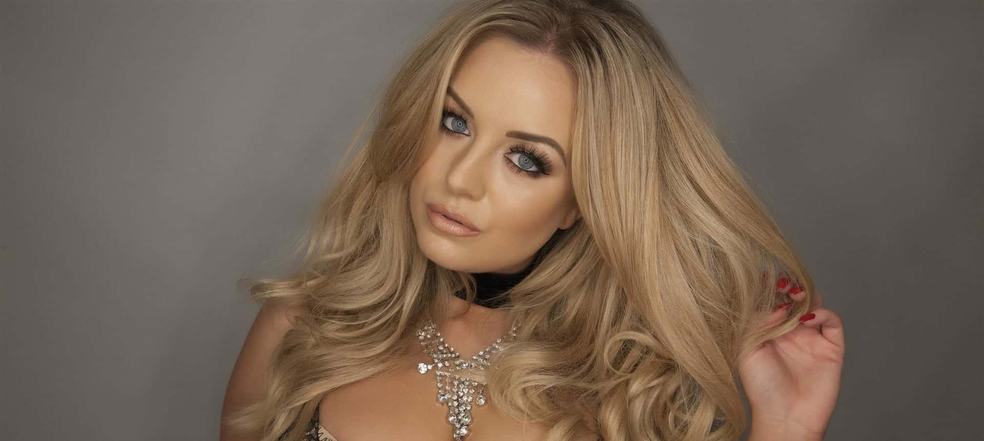 Cam Girl of the Week – Abbie G
