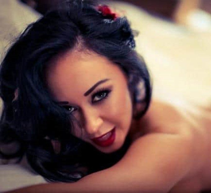 Caty Cole – Diary of a camgirl
