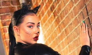 Annie Mae cat cosplay