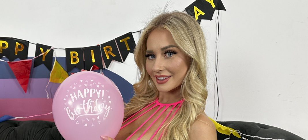 babestation babeshows birthday weekend special, April poses with balloon