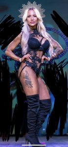 nude British girl VivianUK